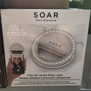 Perfect Selfie bundle (selfie ring light, body blur, and more!)
